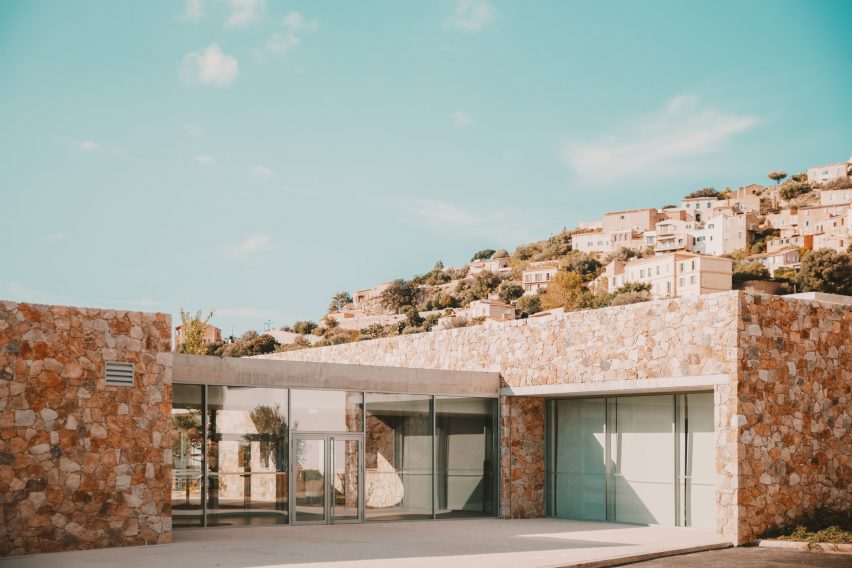 Edmond Simeoni School and Cultural Space in Lumio by Amelia Tavella Architectes