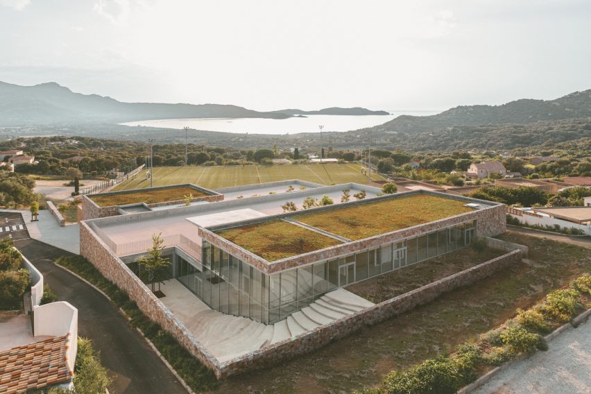 Edmond Simeoni School and Cultural Space in Lumio by Amelia Tavella Architectes