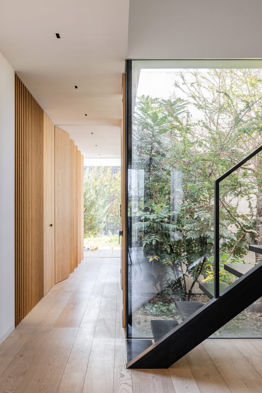 House of Gills by Beef Architekti