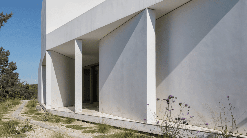 Beef Architekti designs House of Gills to “breathe like a fish”