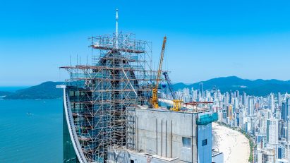 Boreal Tower under construction in Brazil