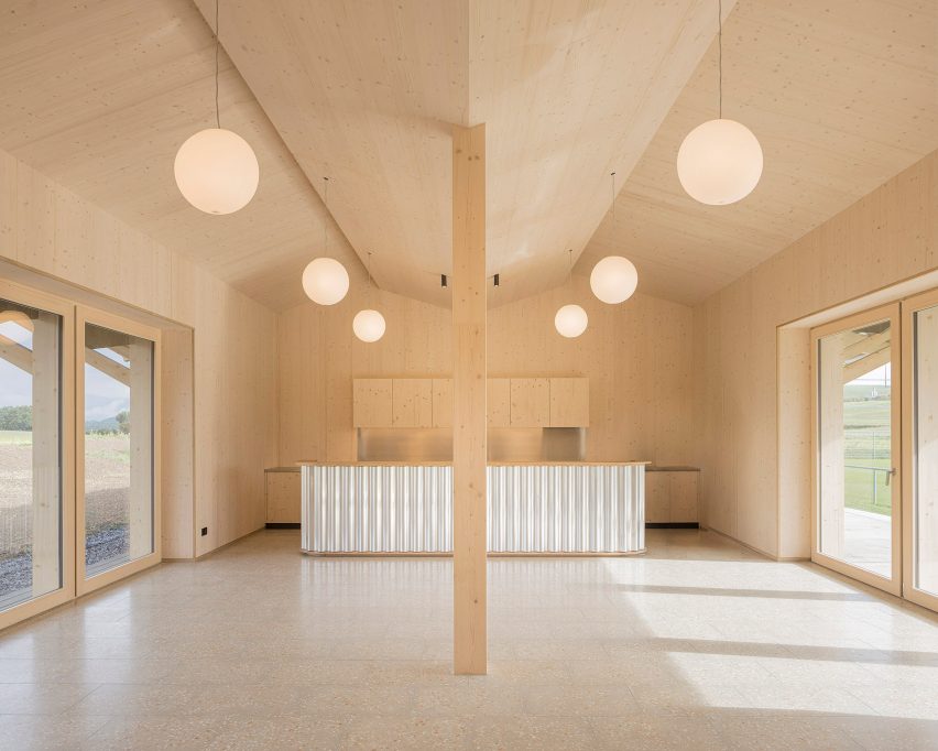 Daillens Sports Facility by Localarchitecture