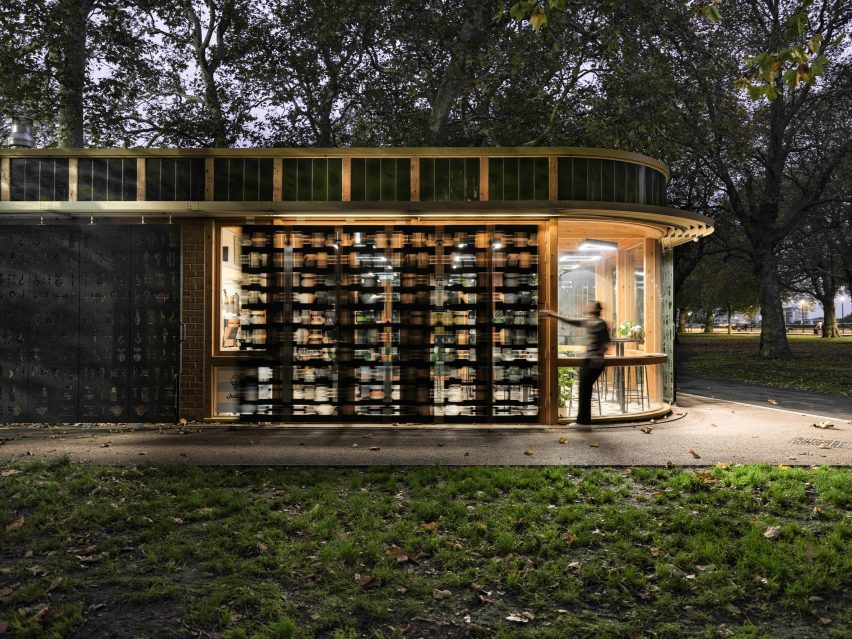 Docklands cafe by Makespace Architects
