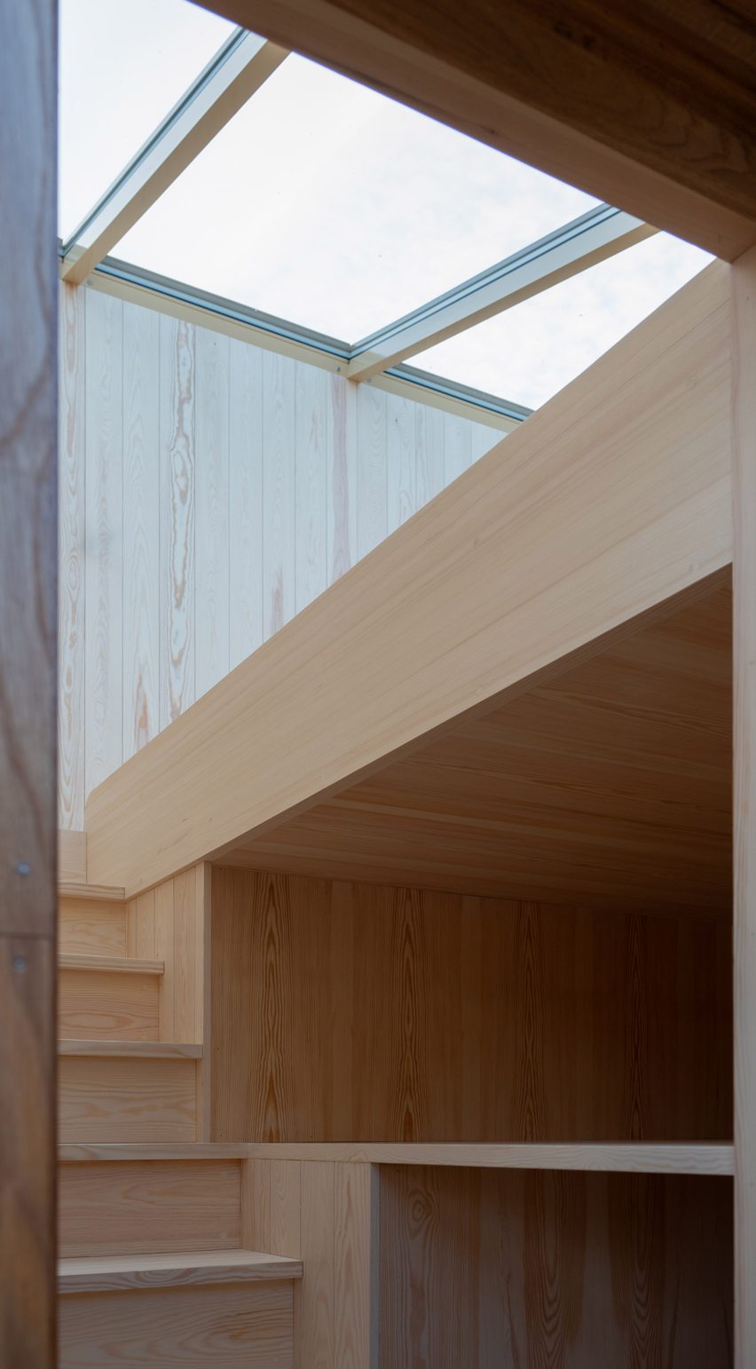 Folly Fair Hill annexe by Rever & Drage