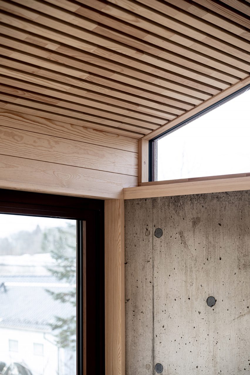 Folly Fair Hill annexe by Rever & Drage