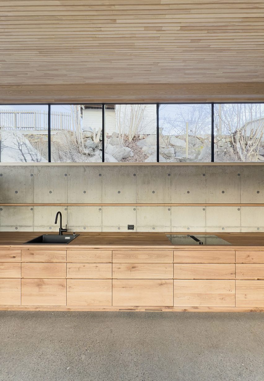 Folly Fair Hill annexe by Rever & Drage