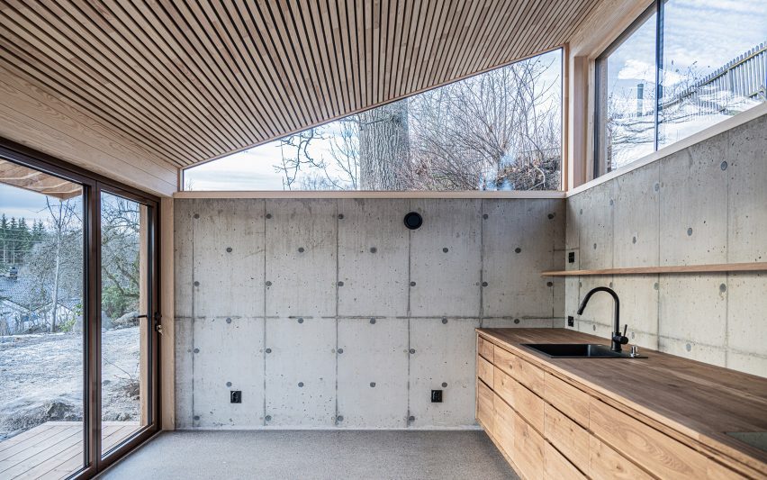 Folly Fair Hill annexe by Rever & Drage