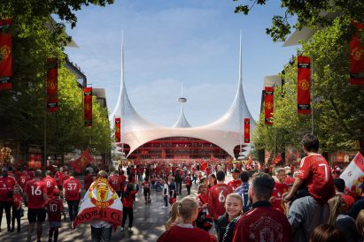 Tent-like stadium by Foster + Partners