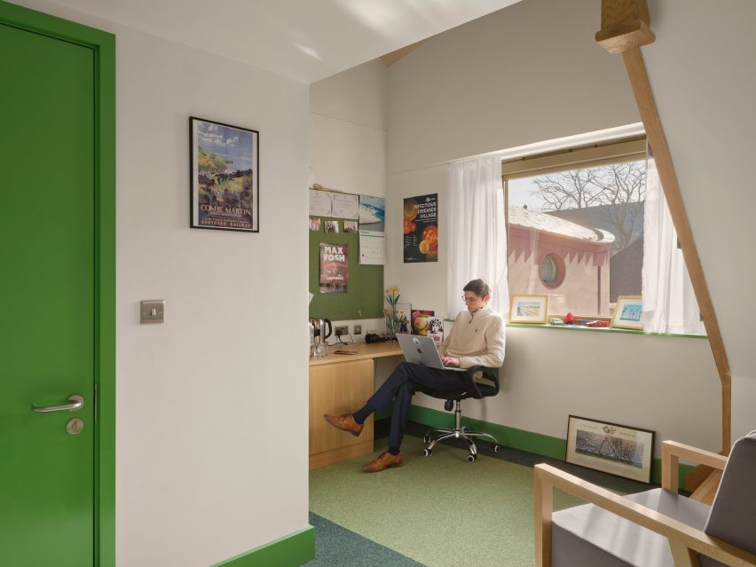 Gradel Quadrangles at New College Oxford by David Kohn Architects