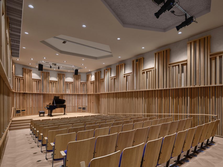 Gradel Quadrangles at New College Oxford by David Kohn Architects