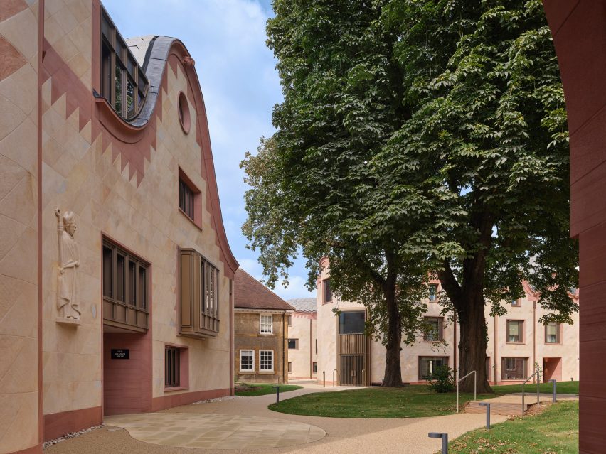Gradel Quadrangles at New College Oxford by David Kohn Architects