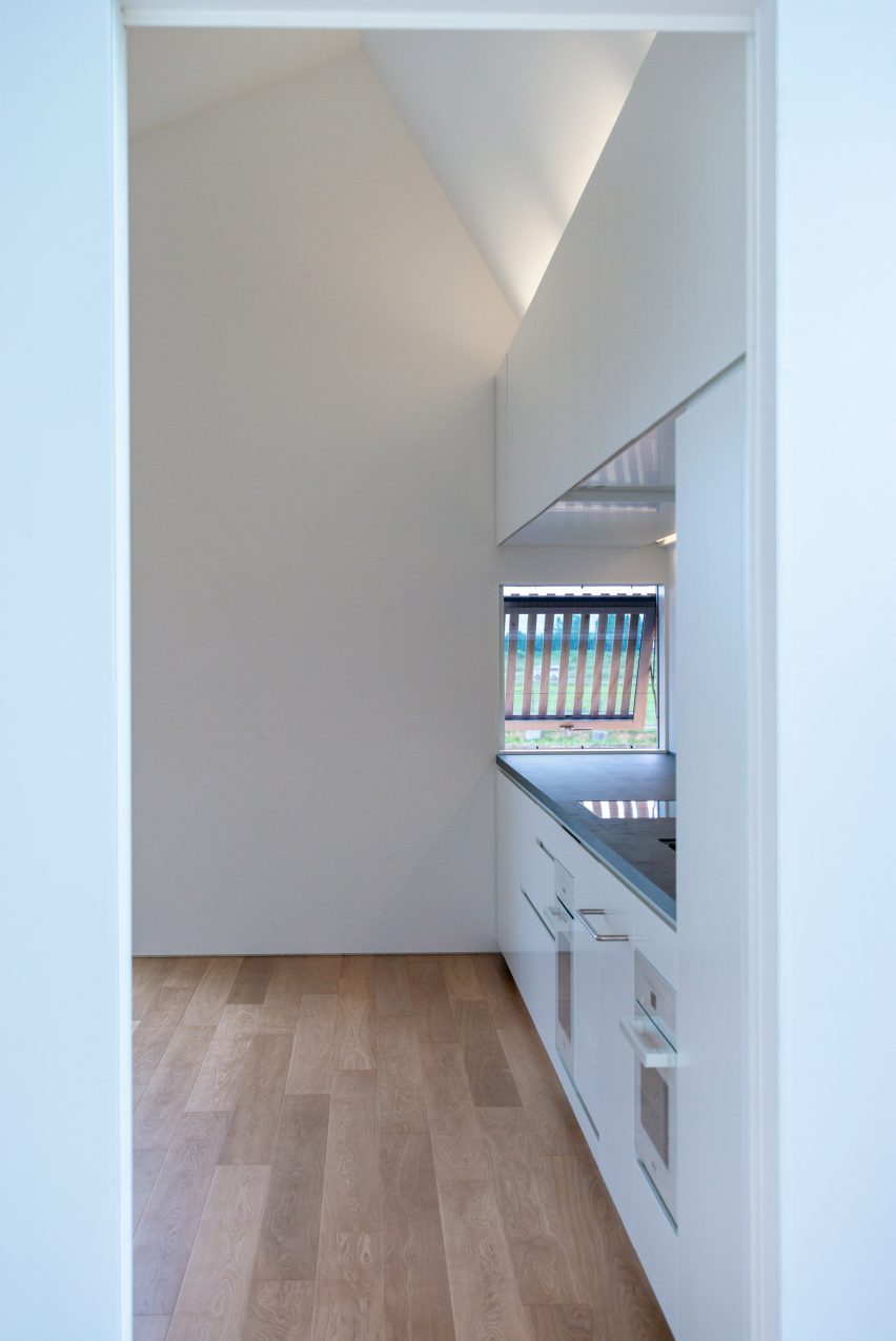 House W by Florian Busch Architects