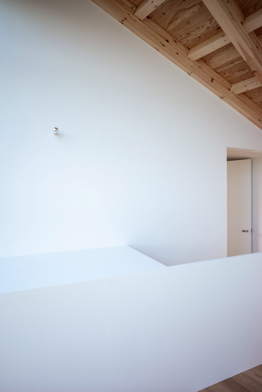 House W by Florian Busch Architects
