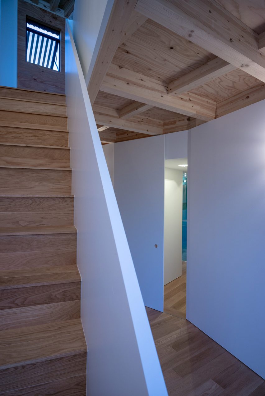 House W by Florian Busch Architects