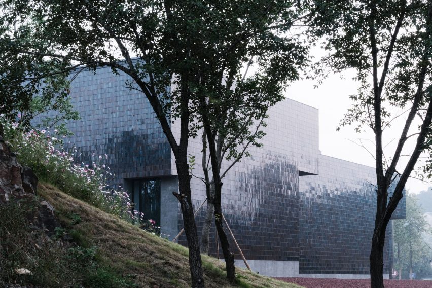 Huanglong Mountain Zisha Mineral Source Museum by Atelier XÜK