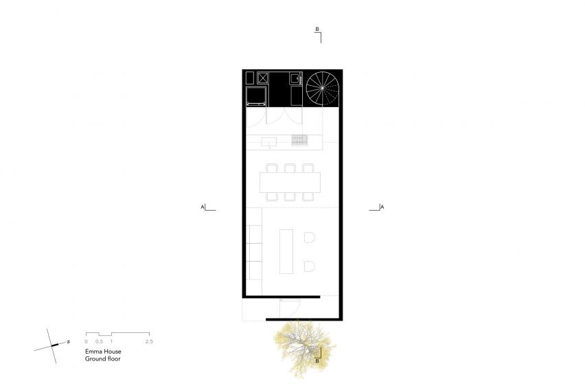 HW Studio pyramidal house
