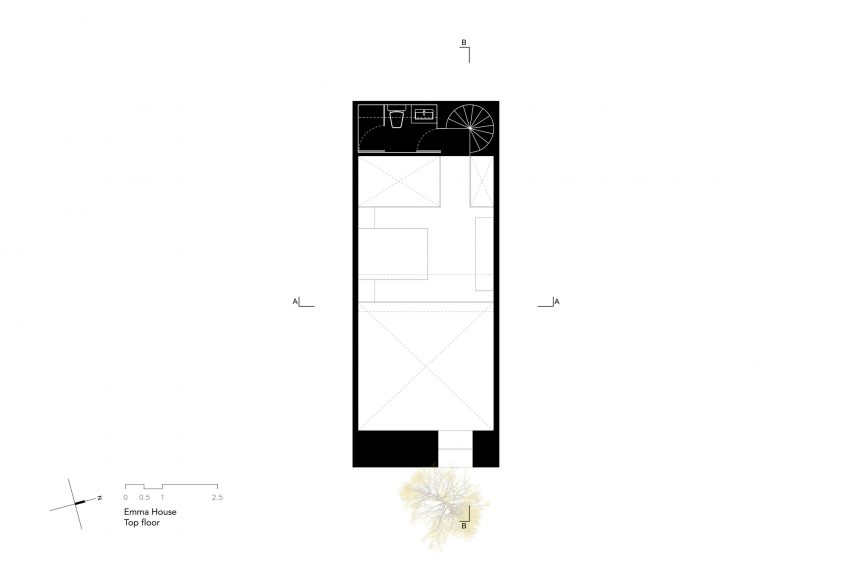 HW Studio pyramidal house