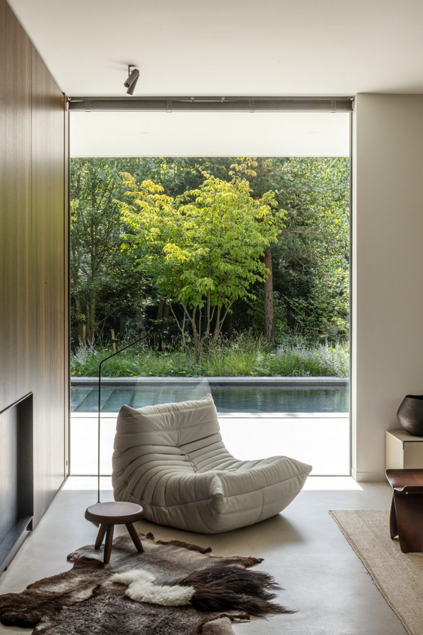 Hidden Villa by i29