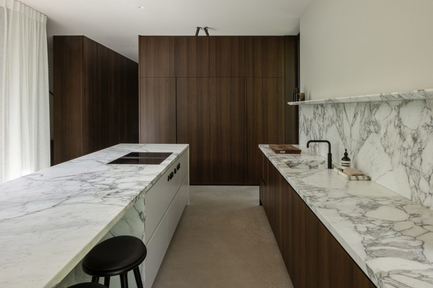 Hidden Villa by i29