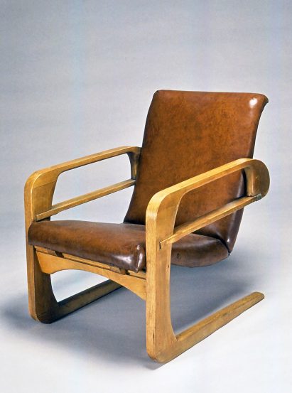 Airline chair by Kem Weber