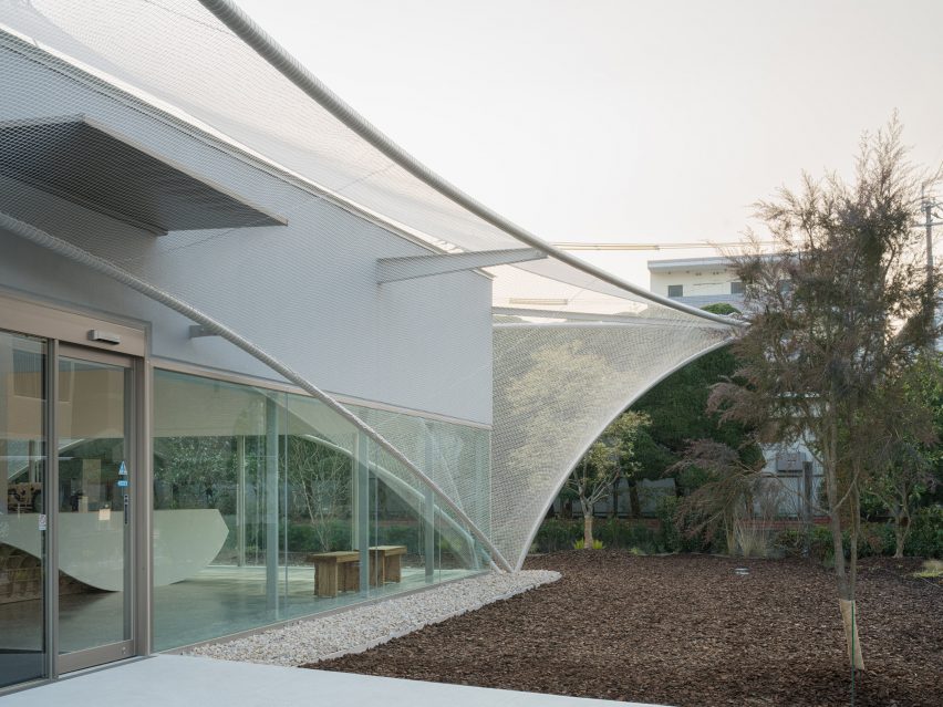 Cs Somme Cafe by Kengo Kuma and Associates