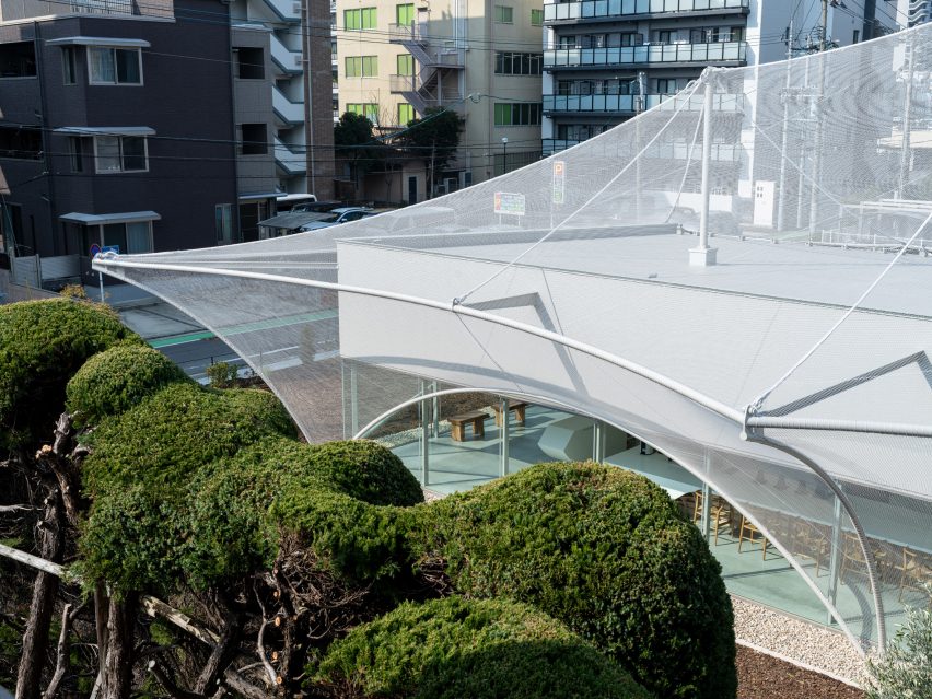 Cs Somme Cafe by Kengo Kuma and Associates
