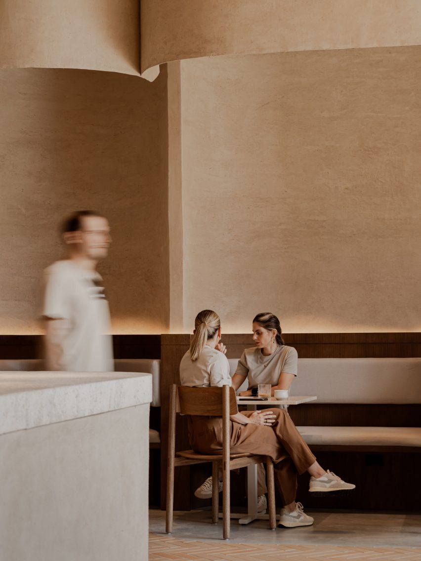 Krume by Mallol Arquitectos