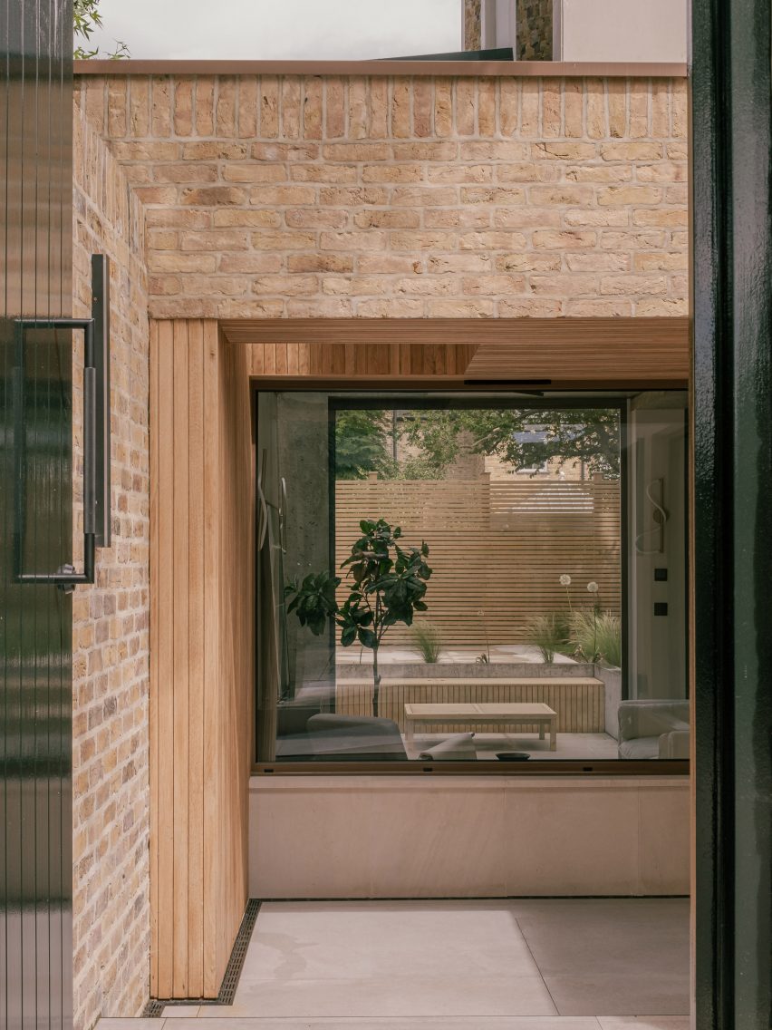 Lee Terrace by Mailen Design