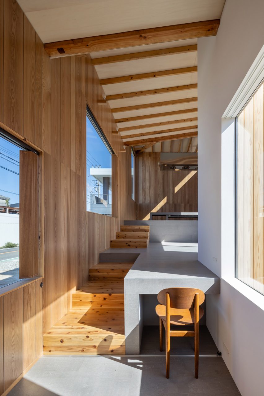 Necklace Villa in Japan by 1110 Office for Architecture