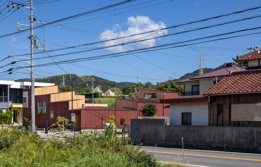 Necklace Villa in Japan by 1110 Office for Architecture