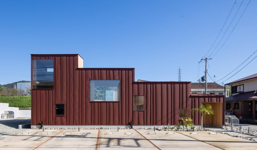 Necklace Villa in Japan by 1110 Office for Architecture