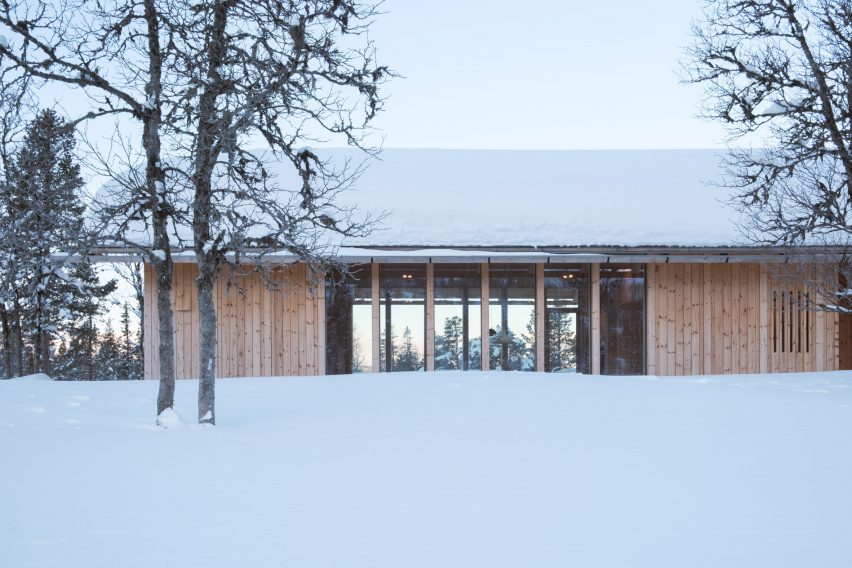 Timber Nest cabin in Norway by Quentin Desfarges