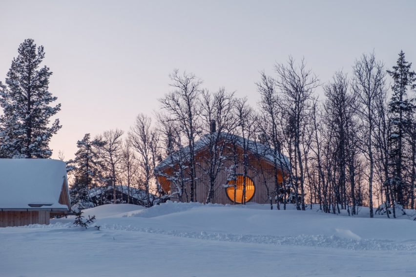 Timber Nest cabin in Norway by Quentin Desfarges