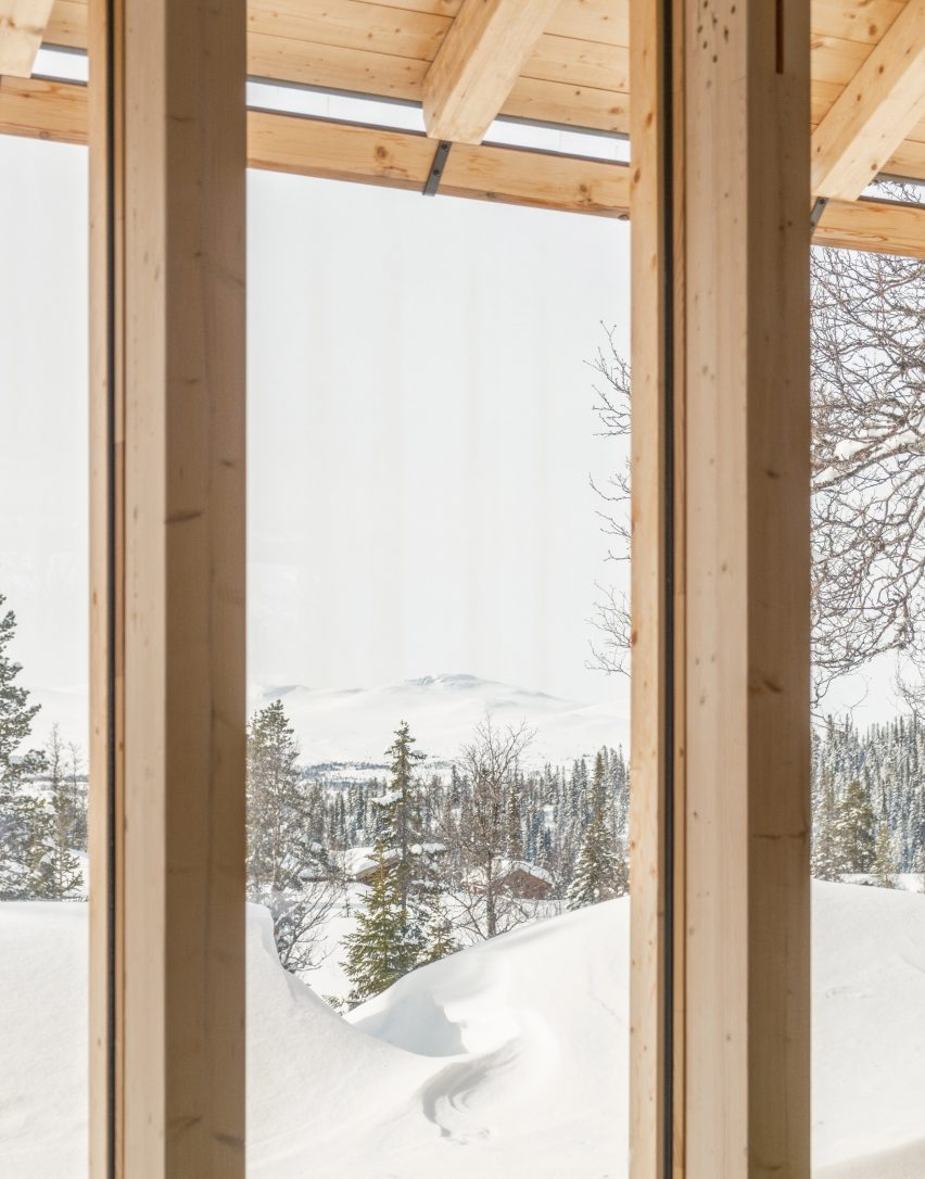 Timber Nest cabin in Norway by Quentin Desfarges