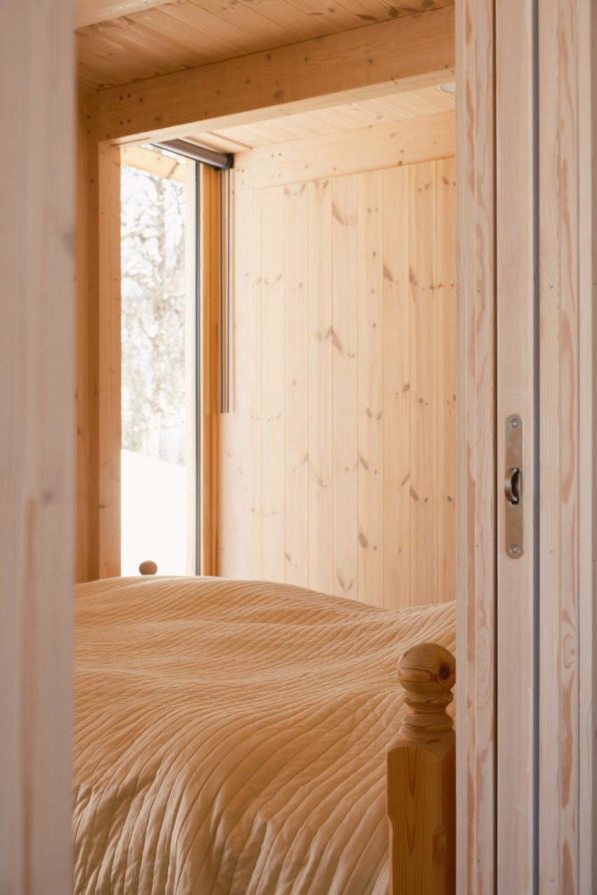 Timber Nest cabin in Norway by Quentin Desfarges