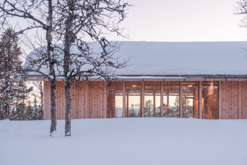 Timber Nest cabin in Norway by Quentin Desfarges