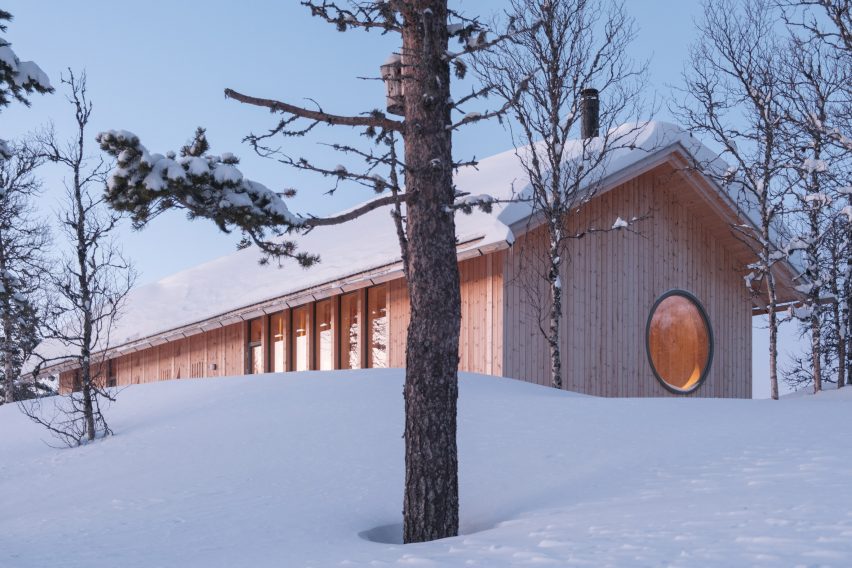 Timber Nest cabin in Norway by Quentin Desfarges