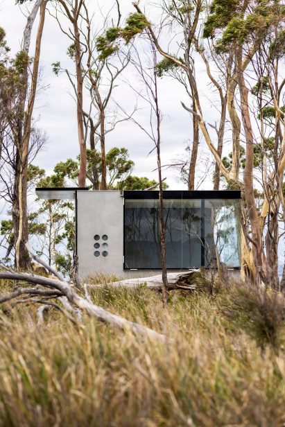 Exterior view of Vipp Tunnel home in Tasmania