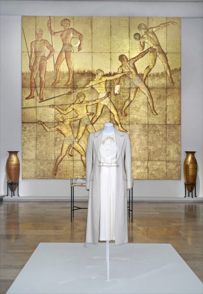 Les sports bas-relief by Jean Dunand at the Musée d'art moderne de Paris