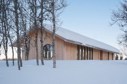 Timber Nest cabin in Norway by Quentin Desfarges