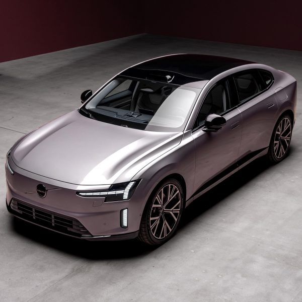 Volvo ES90