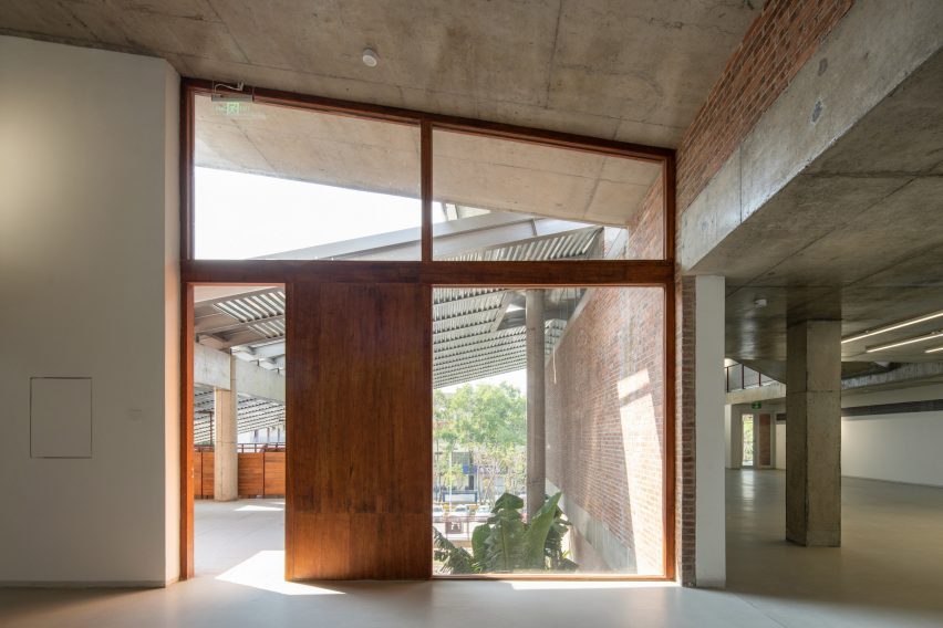 Wuyang Cultural Station by WAU Design