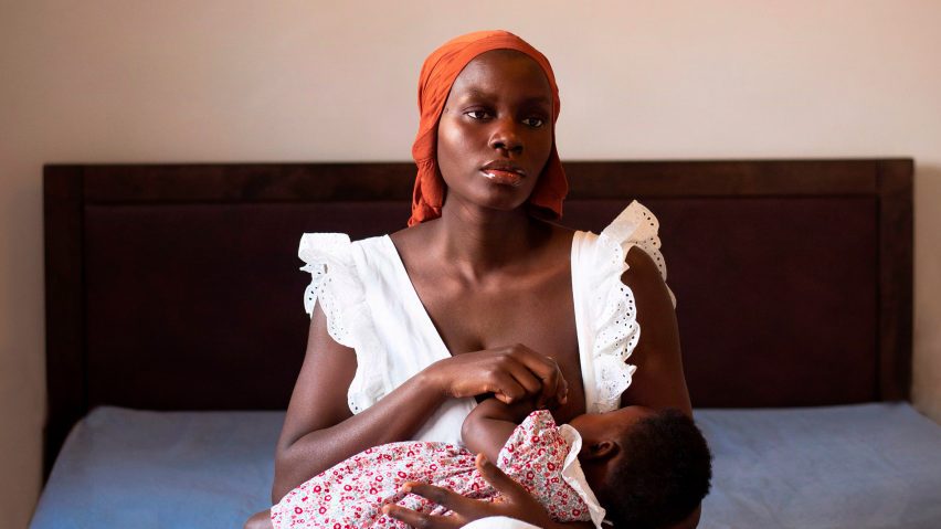 Photograph of Dola Posh and her daughter