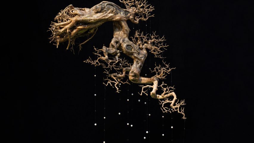 Abstract graphic resembling a tree