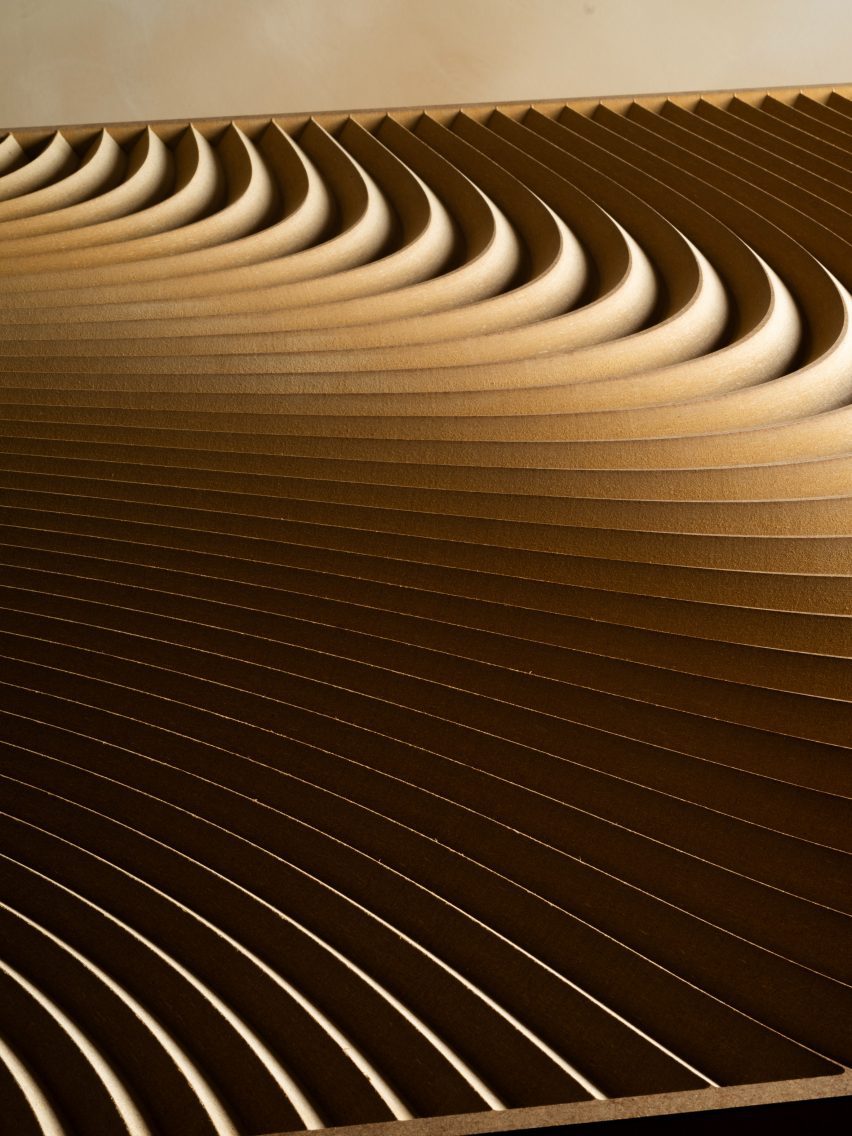 Deus Ex Machina by Arno Hoogland