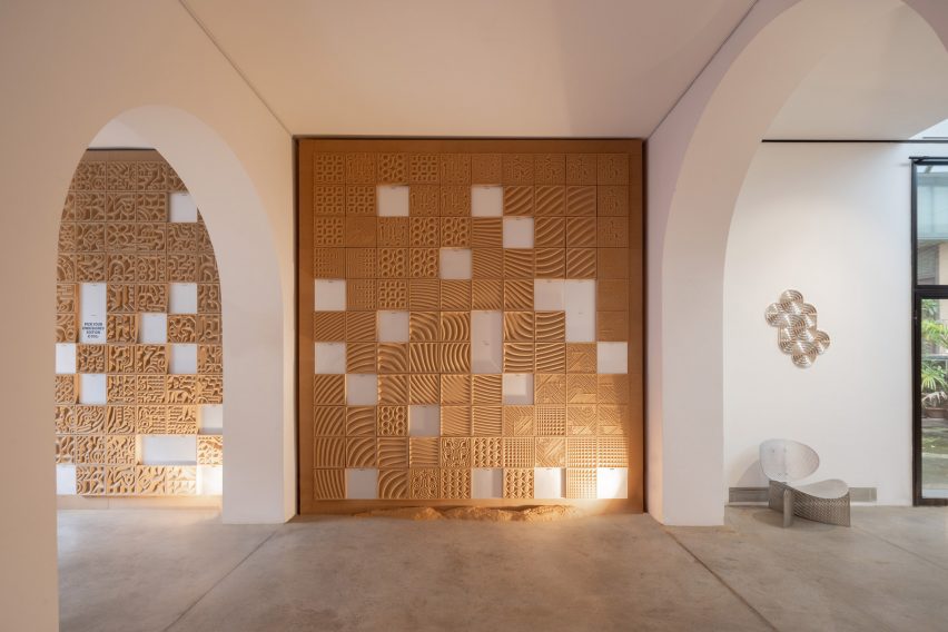 MDF tiles in Arno Hoogland exhibition