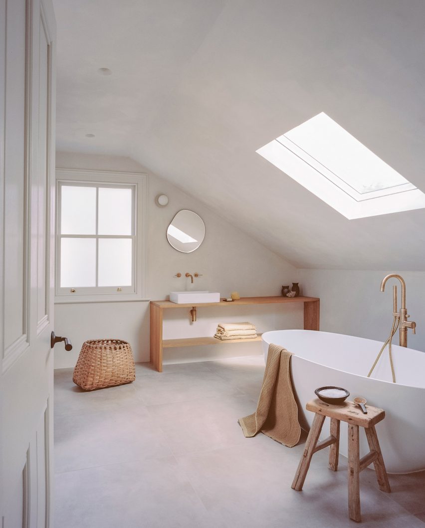 Lordship House by Bindloss Dawes