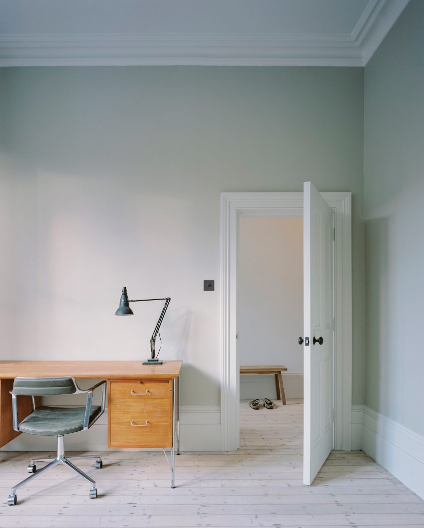 Lordship House by Bindloss Dawes