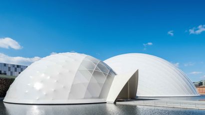 Blue Ocean Dome by Shigeru Ban