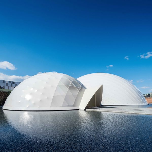 Blue Ocean Dome by Shigeru Ban